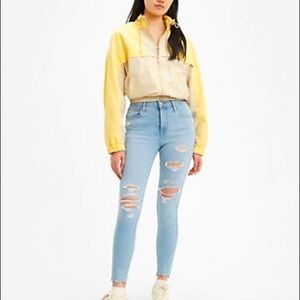 NWT LEVI’S 720 High-Rise Super Skinny Distressed Jeans Size 26